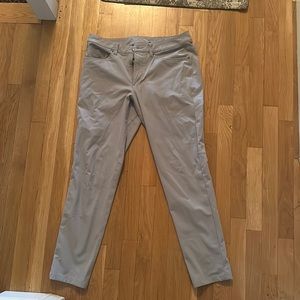 Lulu Lemon ABC Pant Slim 32 Waist